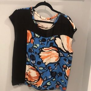 Anthropologie black and floral shirt sleeve top